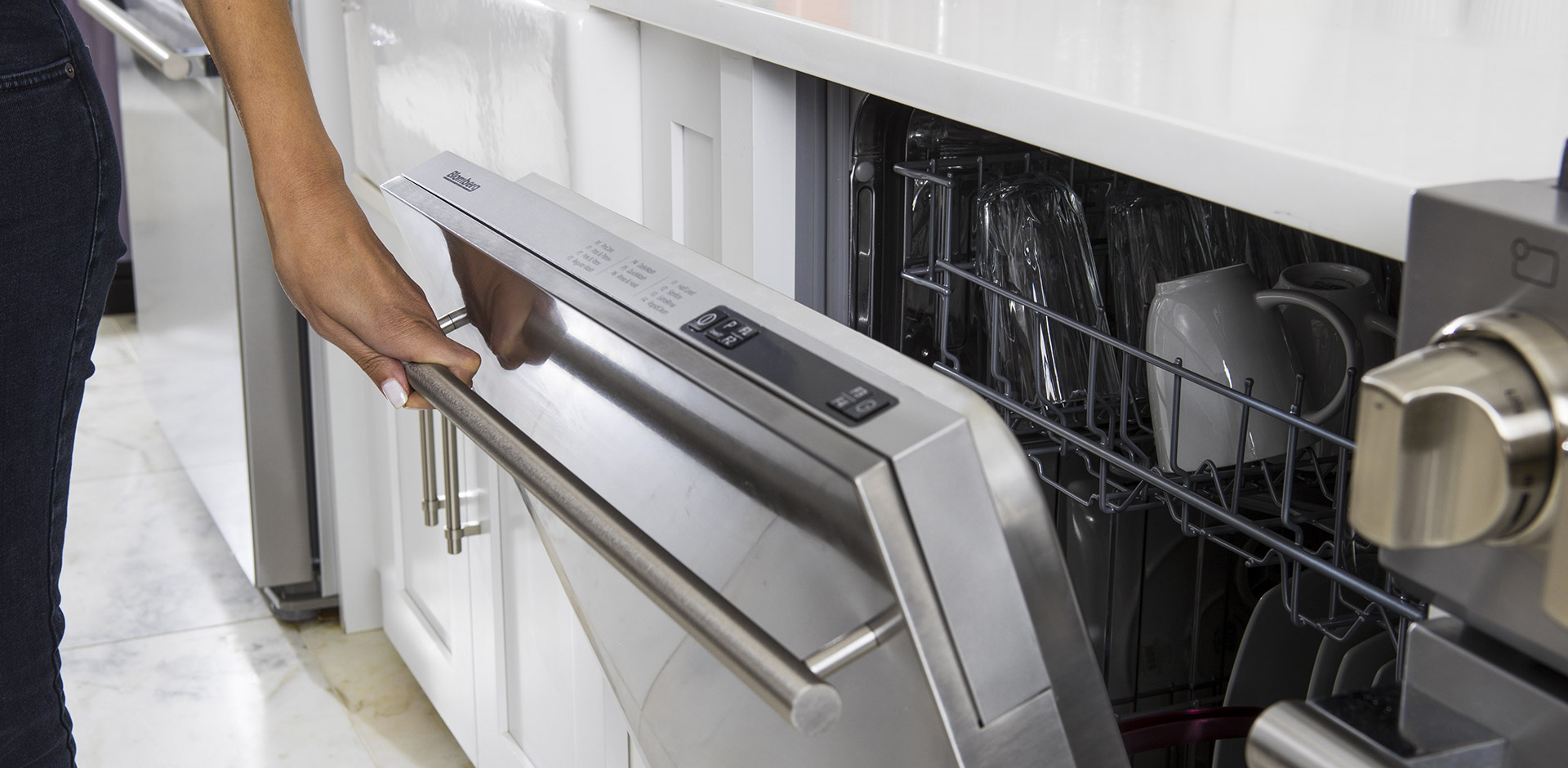 blomberg dishwasher canada